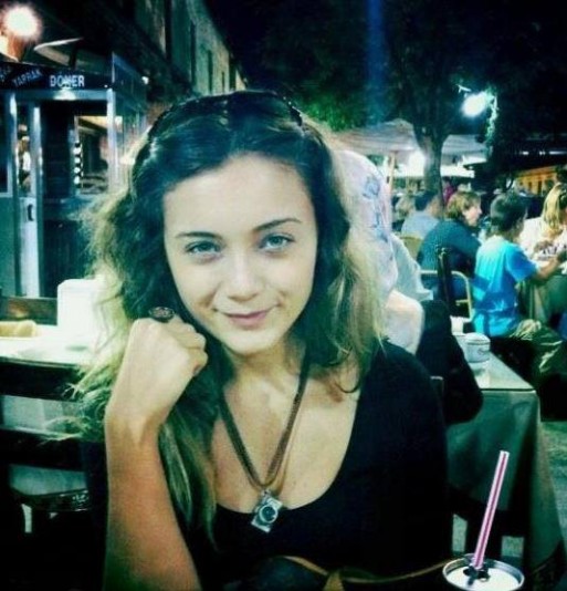 Damla Sönmez Fotoğrafı