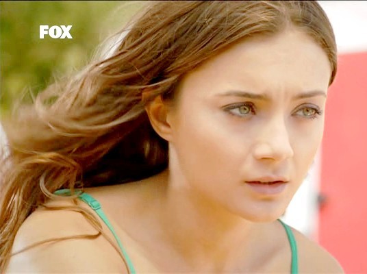 Damla Sönmez Fotoğrafı