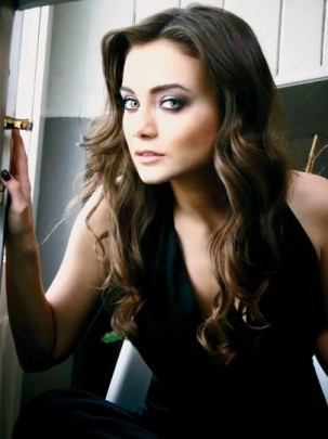 Damla Sönmez Fotoğrafı