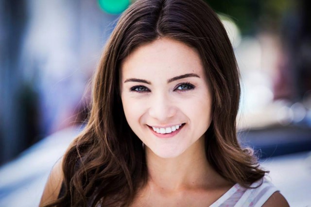 Damla Sönmez Fotoğrafı