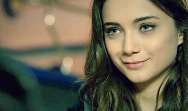 Damla Sönmez Fotoğrafı