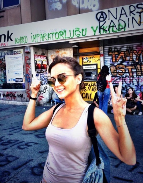 Damla Sönmez Fotoğrafı