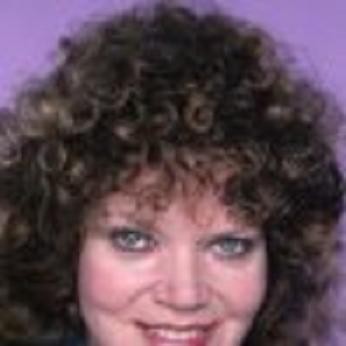Eileen Brennan fotoğrafı