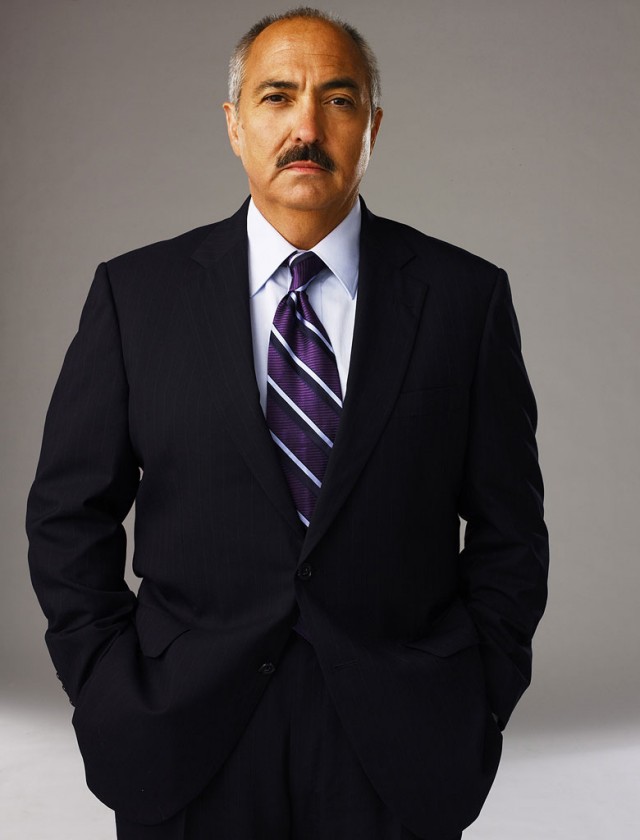 Miguel Sandoval fotoğrafı