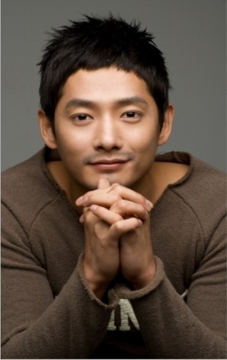 Ko Yoon-hoo fotoğrafı