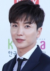 Park Jung-su (i) fotoğrafı