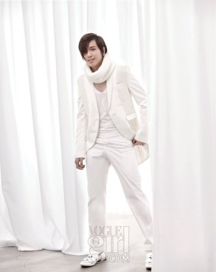 Jung Yong-Hwa Fotoğrafı