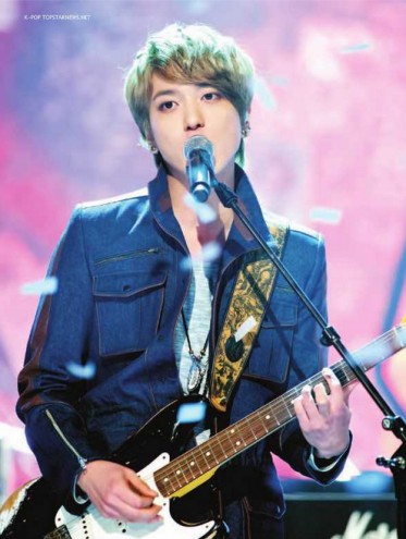 Jung Yong-Hwa Fotoğrafı