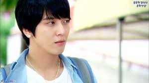 Jung Yong-Hwa Fotoğrafı