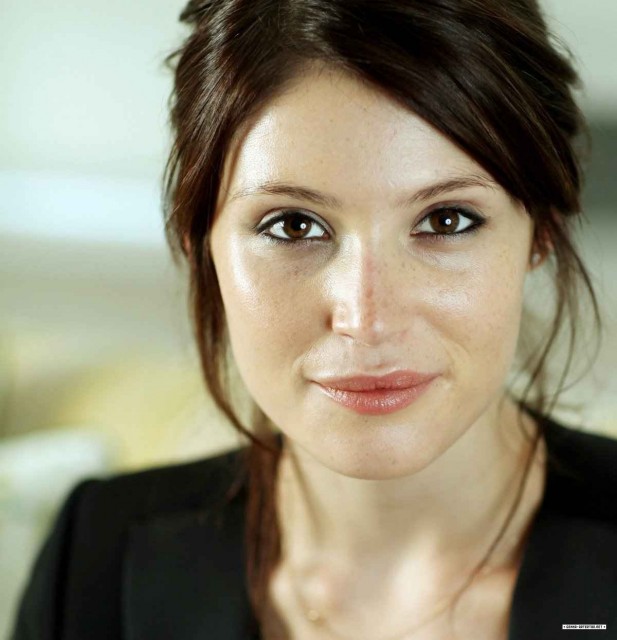Gemma Arterton Fotoğrafı
