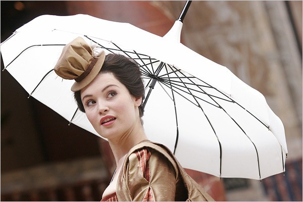 Gemma Arterton Fotoğrafı