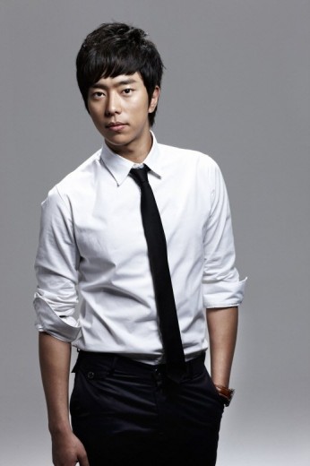 Yoon Hyun-min Fotoğrafı