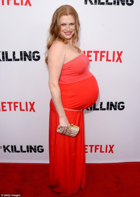 Mireille Enos Fotoğrafı