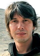 Brian Cox (i) fotoğrafı