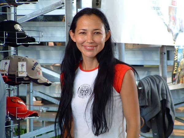 Irene Bedard Fotoğrafı