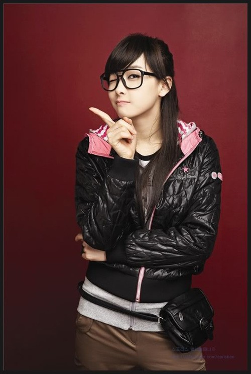 Victoria Song Fotoğrafı