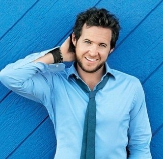 A.J. Buckley Fotoğrafı