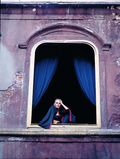 Eva Maya Fotoğrafı