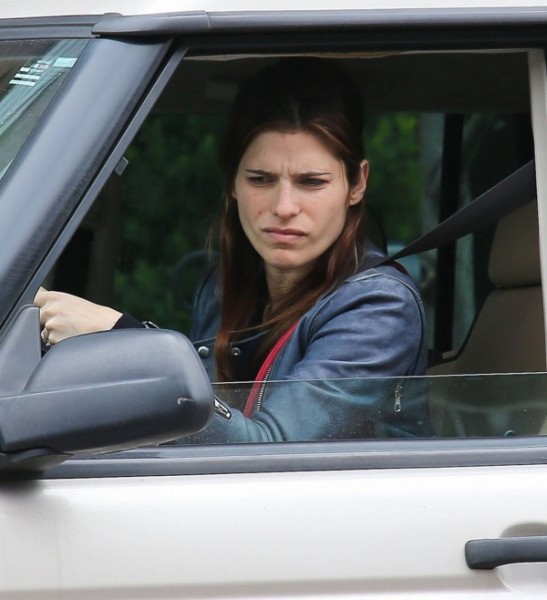 Lake Bell Fotoğrafı