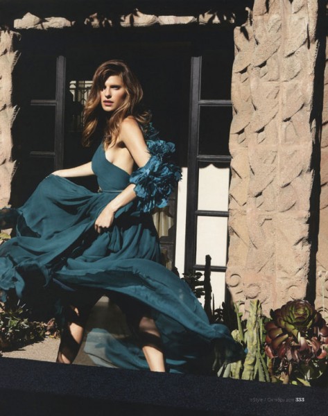 Lake Bell Fotoğrafı