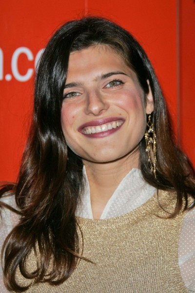 Lake Bell Fotoğrafı