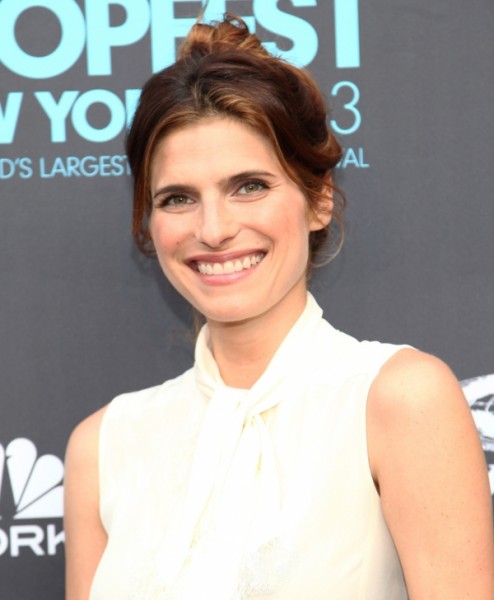 Lake Bell Fotoğrafı