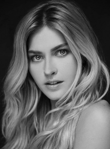 Julia Conley fotoğrafı