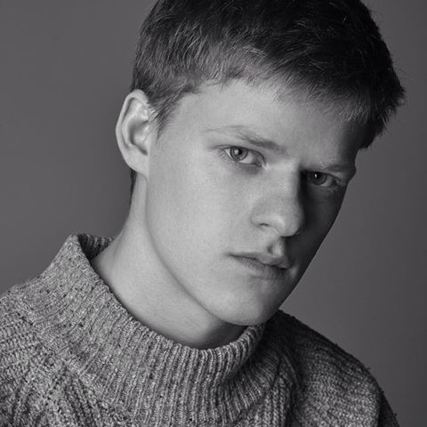 Lucas Hedges Fotoğrafı