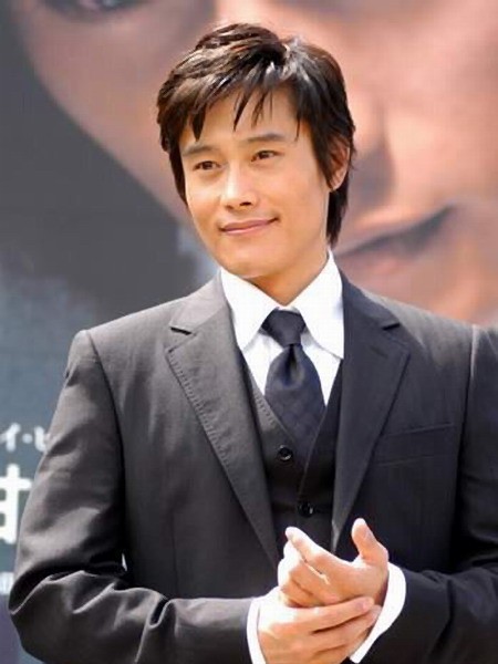 Lee Byung-hun Fotoğrafı