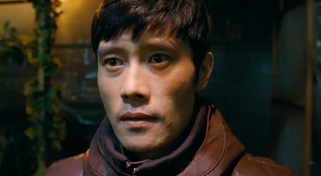 Lee Byung-hun Fotoğrafı