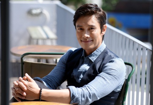 Lee Byung-hun Fotoğrafı