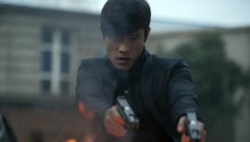 Lee Byung-hun Fotoğrafı