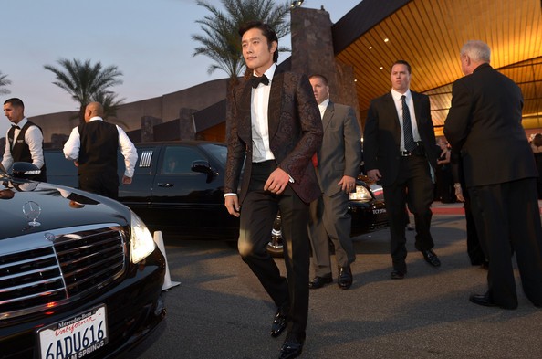 Lee Byung-hun Fotoğrafı