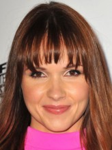 Valerie Azlynn fotoğrafı