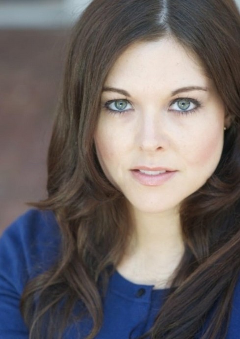 Erin Cline fotoğrafı