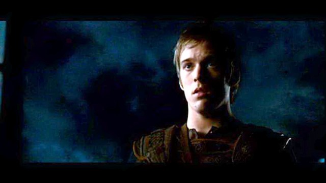 Jake Abel Fotoğrafı