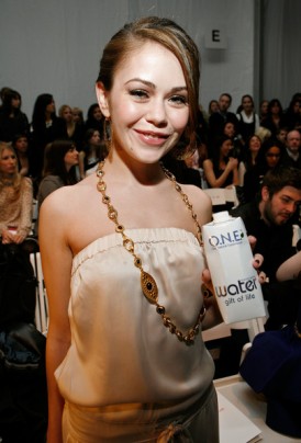 Alexis Dziena Fotoğrafı