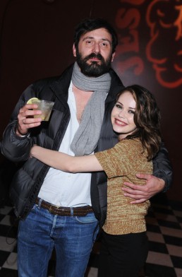 Alexis Dziena fotoğrafı