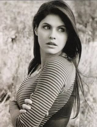 Alexandra Daddario Fotoğrafı