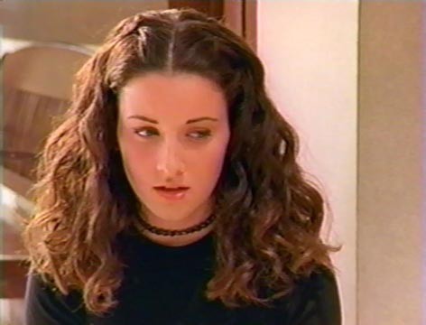 Margo Harshman fotoğrafı