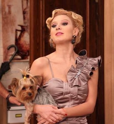 Hande Katipoğlu Fotoğrafı