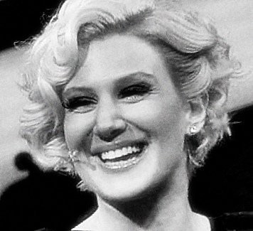 Hande Katipoğlu Fotoğrafı