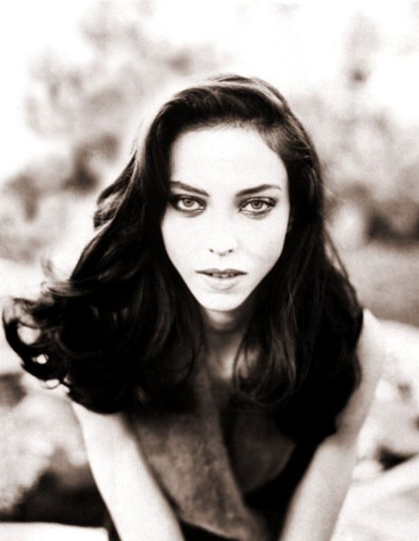 Juliet Landau fotoğrafı