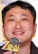 Lee Yong-Seung fotoğrafı