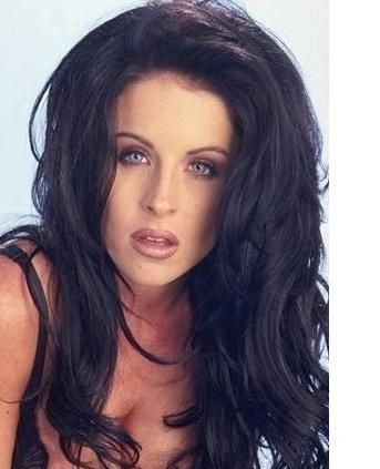 Azlea Antistia fotoğrafı