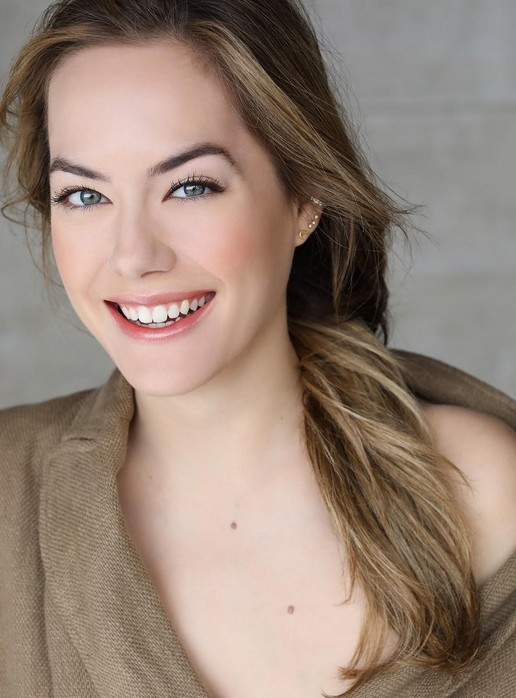 Annika Noelle Fotoğrafı