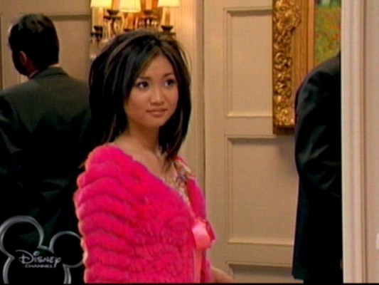 Brenda Song Fotoğrafı