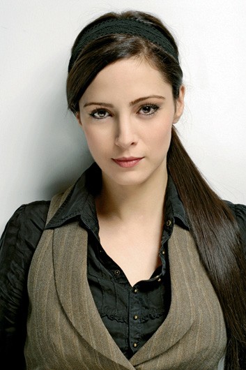 Mine Tugay Fotoğrafı