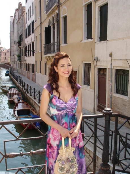 Mine Tugay Fotoğrafı