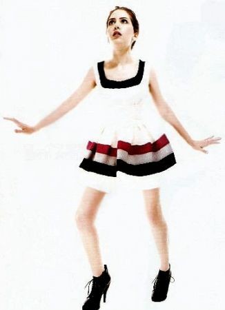 Ezgi Asaroğlu Fotoğrafı